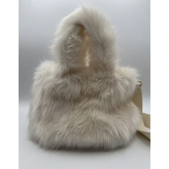 H&M Cream‎ Faux Fur Crossbody Bag Soft Plush Winter Cozy Minimalist - Picture 2 of 11